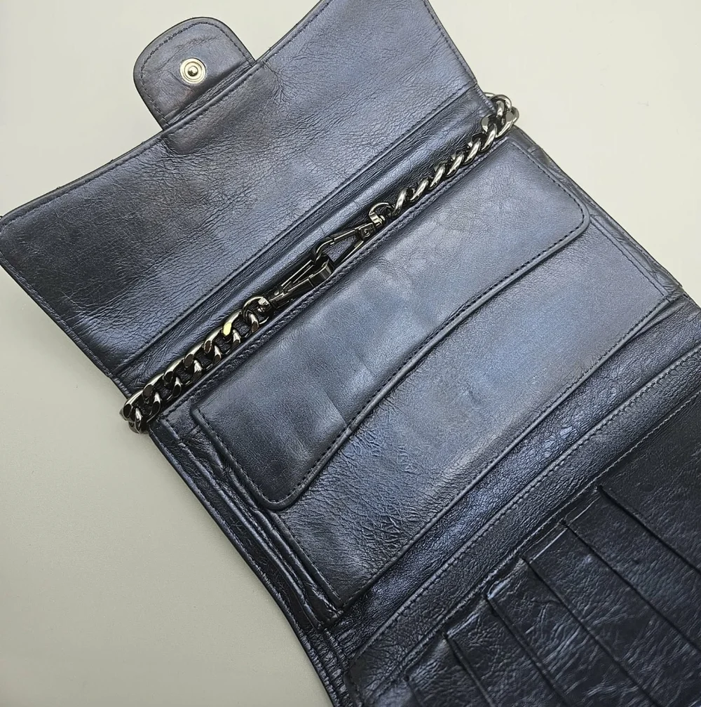 CHANEL 100% authentic